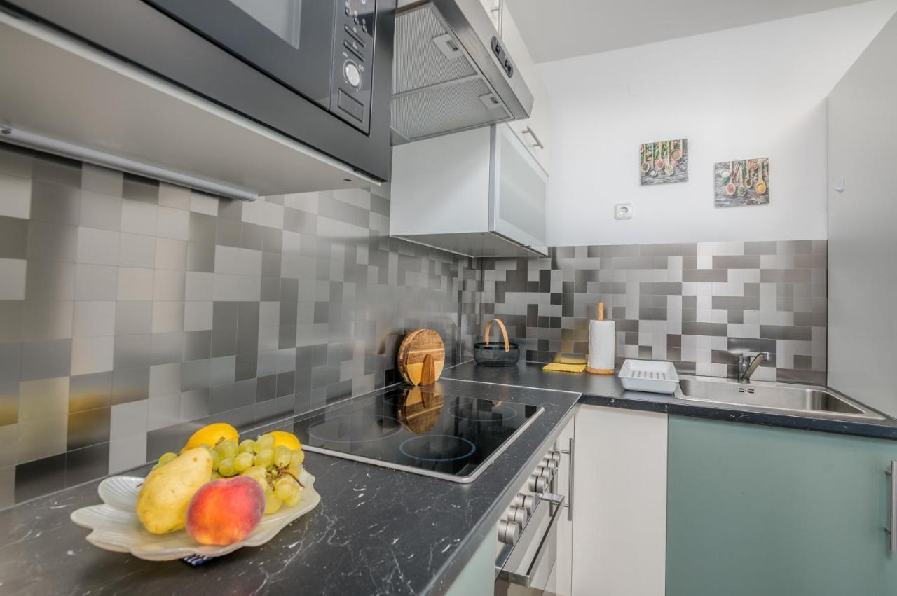Apartment Dragica Čižići Exteriör bild