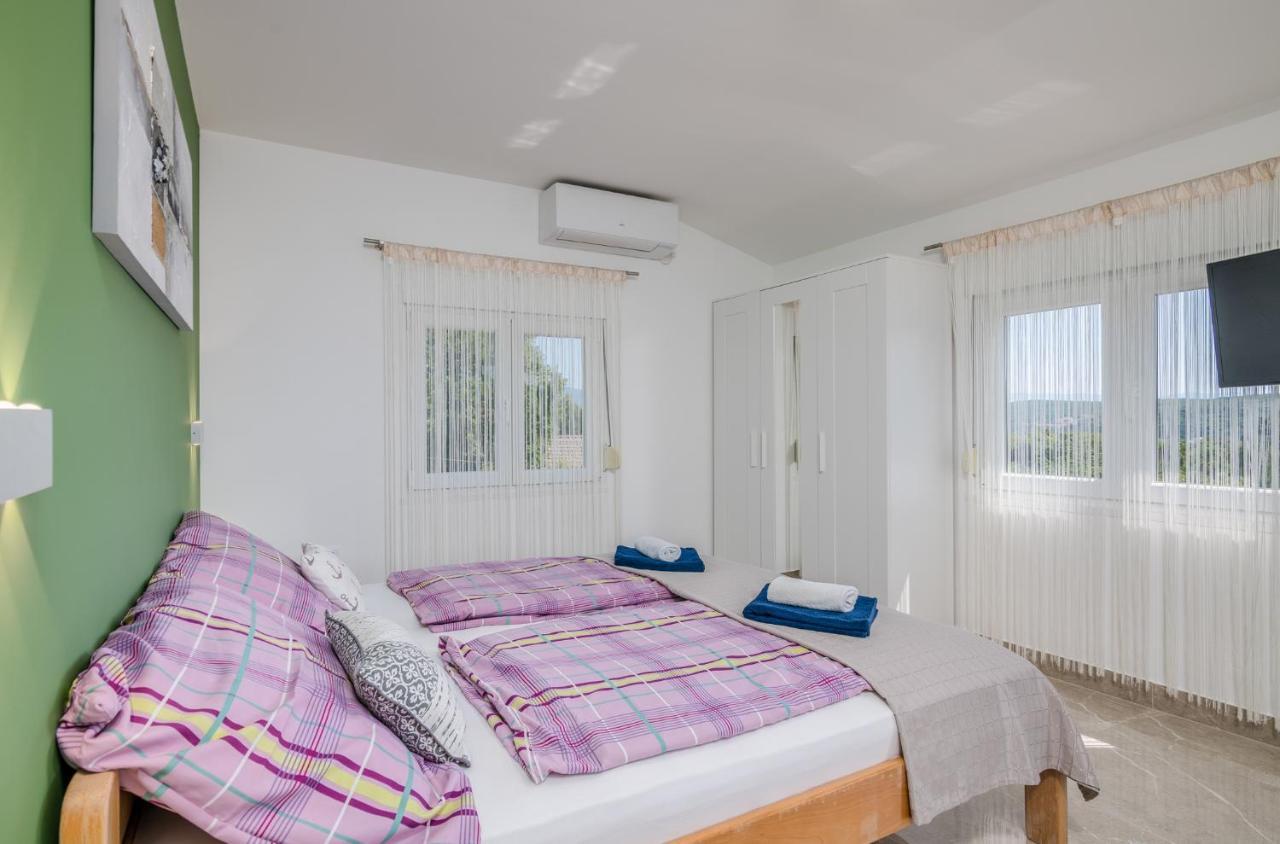 Apartment Dragica Čižići Exteriör bild
