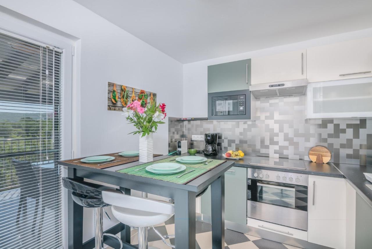 Apartment Dragica Čižići Exteriör bild